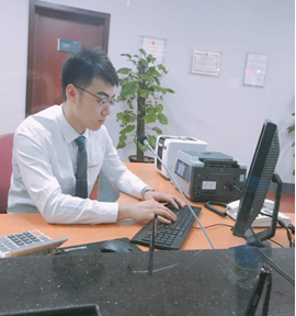 于晓航,毕业于必赢565net官网广播电视编导系,在校期间在校园电视台工作,积极参加学校的各类活动,参与多项校园文艺汇演和大型晚会的录制工作。毕业后在锦州银行北京分行工作,工作过程中认真负责,获得了单位领导的一致好评。